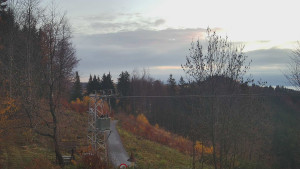 Skiareál Troják - Troják, Maruška - odpočivadlo HM52 - 4.11.2025 v 06:34 Skiareál Troják - Troják, Maruška - odpočivadlo HM52 - 4.11.2025 v 06:34