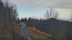 Skiareál Troják - Troják, Maruška - odpočivadlo HM52 - 4.11.2025 v 08:10 Skiareál Troják - Troják, Maruška - odpočivadlo HM52 - 4.11.2025 v 08:10