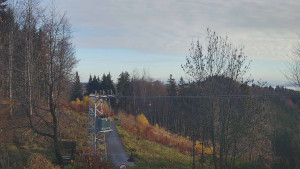 Skiareál Troják - Troják, Maruška - odpočivadlo HM52 - 4.11.2025 v 08:35 Skiareál Troják - Troják, Maruška - odpočivadlo HM52 - 4.11.2025 v 08:35