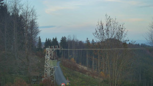 Skiareál Troják - Troják, Maruška - odpočivadlo HM52 - 12.11.2025 v 16:04 Skiareál Troják - Troják, Maruška - odpočivadlo HM52 - 12.11.2025 v 16:04