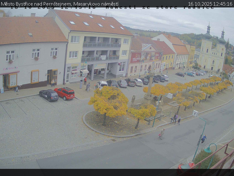 Město Bystřice nad Pernštejnem - Masarykovo náměstí - 16.10.2025 v 12:45 Město Bystřice nad Pernštejnem - Masarykovo náměstí - 16.10.2025 v 12:45