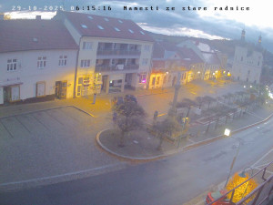 Město Bystřice nad Pernštejnem - Masarykovo náměstí  - 29.10.2025 v 06:15 Město Bystřice nad Pernštejnem - Masarykovo náměstí  - 29.10.2025 v 06:15