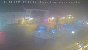 Město Bystřice nad Pernštejnem - Masarykovo náměstí - 16.12.2025 v 19:01 Město Bystřice nad Pernštejnem - Masarykovo náměstí - 16.12.2025 v 19:01