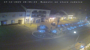 Město Bystřice nad Pernštejnem - Masarykovo náměstí - 17.12.2025 v 20:45 Město Bystřice nad Pernštejnem - Masarykovo náměstí - 17.12.2025 v 20:45