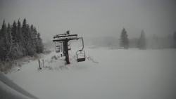 Horní část sjezdovky Skiareálu Ramzová