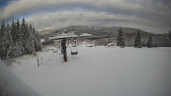 Horní část sjezdovky Skiareálu Ramzová