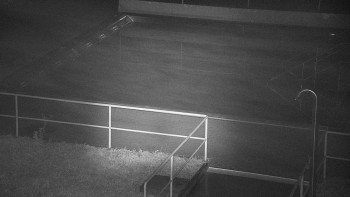 Snímek    4.11.2025 v 01:00