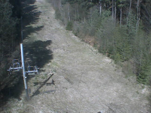 Skiareál Troják - Kamera na svahu B, nástup vleku - 29.3.2024 v 10:30