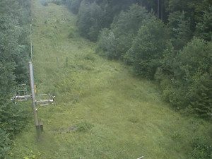 Skiareál Troják - Kamera na svahu B, nástup vleku - 15.7.2024 v 06:09 Skiareál Troják - Kamera na svahu B, nástup vleku - 15.7.2024 v 06:09