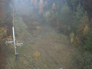 Skiareál Troják - Kamera na svahu B, nástup vleku - 4.11.2025 v 07:39 Skiareál Troják - Kamera na svahu B, nástup vleku - 4.11.2025 v 07:39