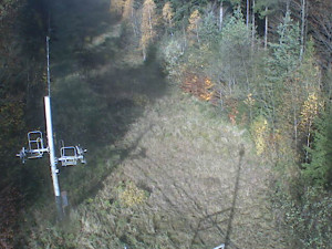 Skiareál Troják - Kamera na svahu B, nástup vleku - 4.11.2025 v 09:49 Skiareál Troják - Kamera na svahu B, nástup vleku - 4.11.2025 v 09:49