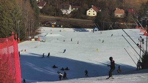 Skiareál Karolinka - Město Karolinka - 3.3.2026 v 09:40 Skiareál Karolinka - Město Karolinka - 3.3.2026 v 09:40