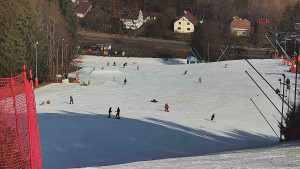 Skiareál Karolinka - Město Karolinka - 4.3.2026 v 10:01 Skiareál Karolinka - Město Karolinka - 4.3.2026 v 10:01