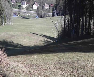 Skiareál Karolinka  - Prostřední část sjezdovky a snowpark - 29.3.2024 v 08:32