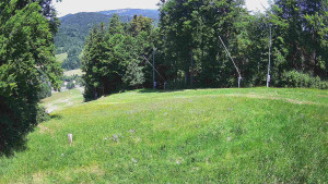 Skiareál Karolinka - Prostřední část sjezdovky a snowpark - 21.6.2025 v 12:02 Skiareál Karolinka - Prostřední část sjezdovky a snowpark - 21.6.2025 v 12:02