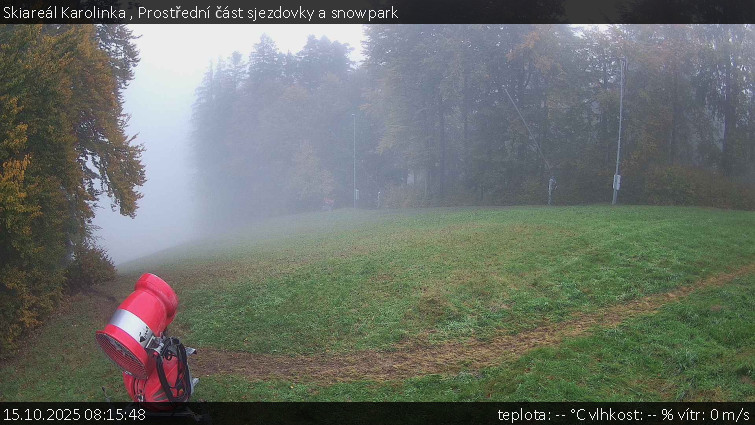 Skiareál Karolinka - Prostřední část sjezdovky a snowpark - 15.10.2025 v 08:15 Skiareál Karolinka - Prostřední část sjezdovky a snowpark - 15.10.2025 v 08:15
