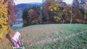 Skiareál Karolinka  - Prostřední část sjezdovky a snowpark - 25.10.2025 v 10:25 Skiareál Karolinka  - Prostřední část sjezdovky a snowpark - 25.10.2025 v 10:25