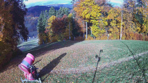 Skiareál Karolinka  - Prostřední část sjezdovky a snowpark - 25.10.2025 v 14:32 Skiareál Karolinka  - Prostřední část sjezdovky a snowpark - 25.10.2025 v 14:32