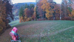 Prostřední část sjezdovky a snowpark