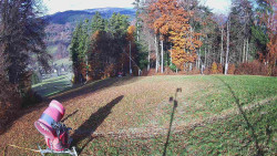 Prostřední část sjezdovky a snowpark