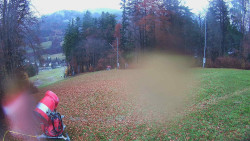 Prostřední část sjezdovky a snowpark