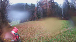 Prostřední část sjezdovky a snowpark