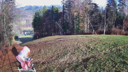 Prostřední část sjezdovky a snowpark