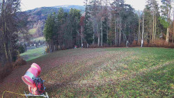 Prostřední část sjezdovky a snowpark