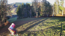 Prostřední část sjezdovky a snowpark