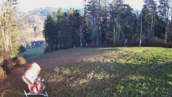 Prostřední část sjezdovky a snowpark