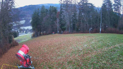 Prostřední část sjezdovky a snowpark