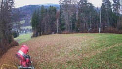 Prostřední část sjezdovky a snowpark