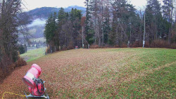 Prostřední část sjezdovky a snowpark