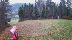 Prostřední část sjezdovky a snowpark