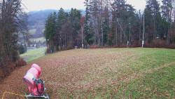 Prostřední část sjezdovky a snowpark