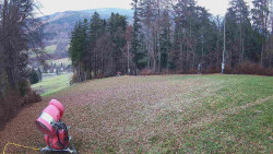 Prostřední část sjezdovky a snowpark