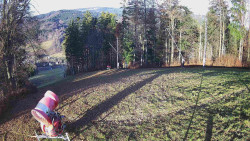 Prostřední část sjezdovky a snowpark