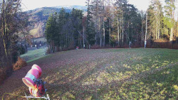 Prostřední část sjezdovky a snowpark