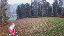 Prostřední část sjezdovky a snowpark