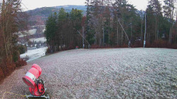 Prostřední část sjezdovky a snowpark