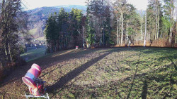 Prostřední část sjezdovky a snowpark