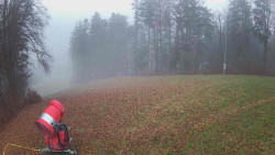Prostřední část sjezdovky a snowpark