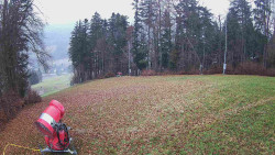 Prostřední část sjezdovky a snowpark