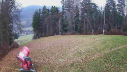 Prostřední část sjezdovky a snowpark