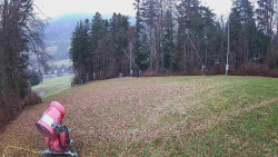 Prostřední část sjezdovky a snowpark