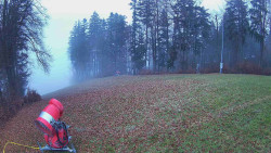 Prostřední část sjezdovky a snowpark