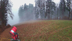 Prostřední část sjezdovky a snowpark