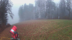 Prostřední část sjezdovky a snowpark