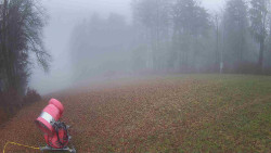 Prostřední část sjezdovky a snowpark