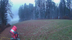 Prostřední část sjezdovky a snowpark